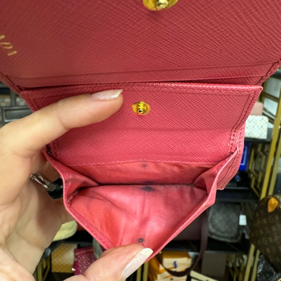14447 Prada saffiano Comapct wallet - Picture 6 of 6